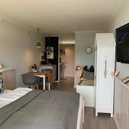 53 Rasmus Bude Im Haus Anna